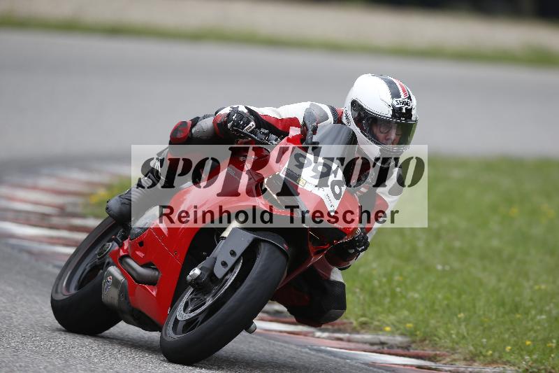 /Archiv-2024/59 18.08.2024 Speer Racing ADR/Gruppe gelb und rot/996